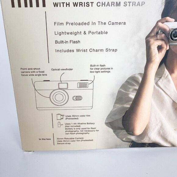 New Reusable Film Camera Vintage Inspired Retro Pictures Birthday Gift Present - Picture 3 of 4